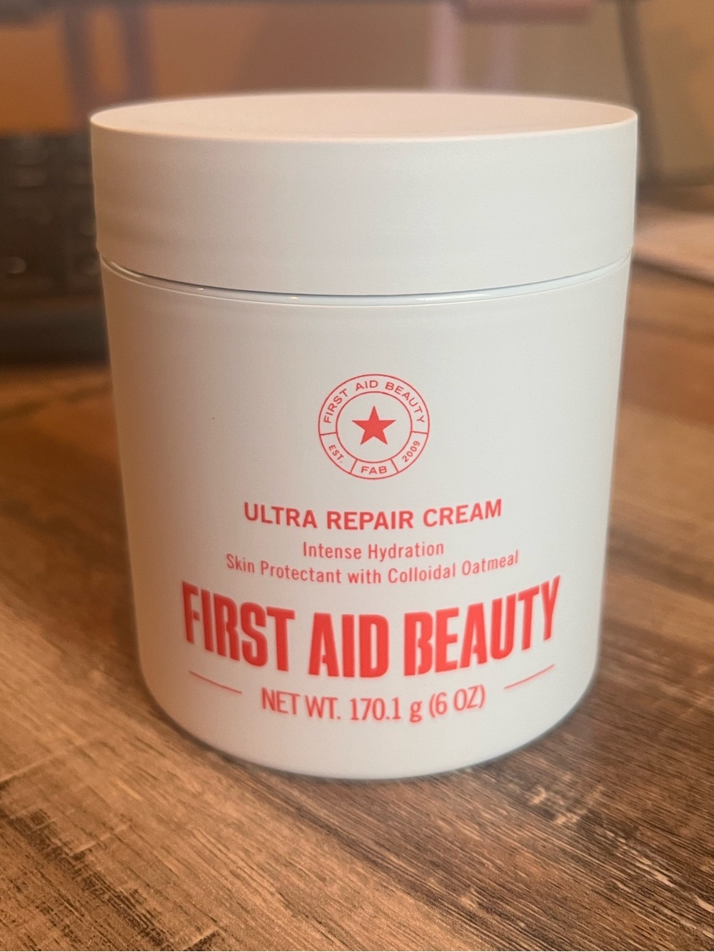 First Aid Beauty - Ultra Repair Cream - Picture 2 of 5